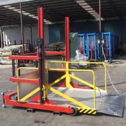 Truck Loading Platform Mobile Dock Lift