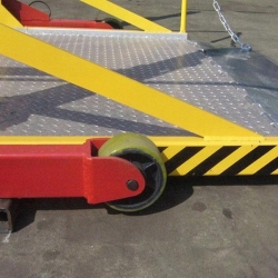 Truck Loading Platform Mobile Dock Lift